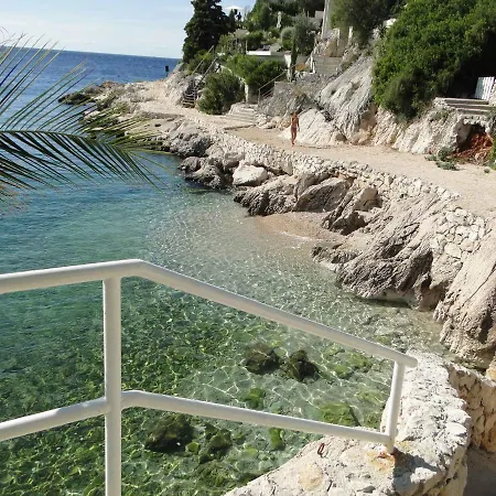 In - Sibenik Riviera 36597 * Primošten