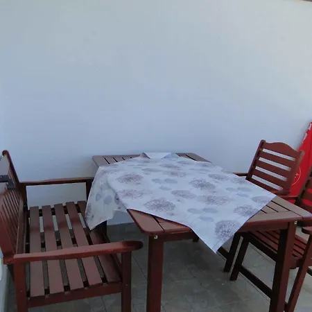 In - Sibenik Riviera 36597 *