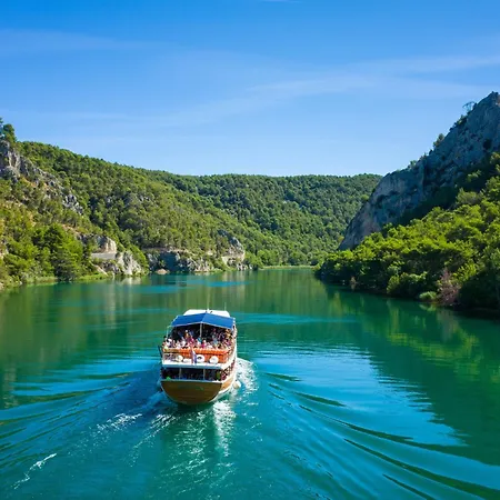 In - Sibenik Riviera 36597 * Primošten