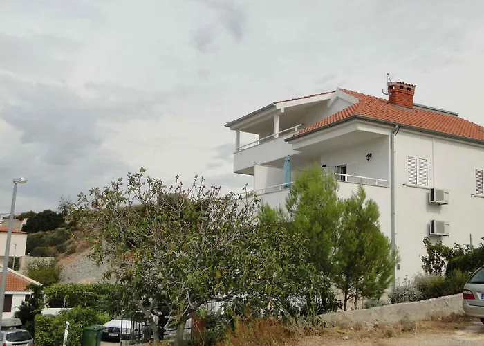 In - Sibenik Riviera 36597 פרימוסטן