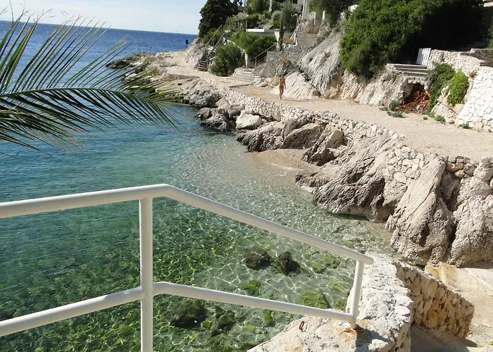 In - Sibenik Riviera 36597 *